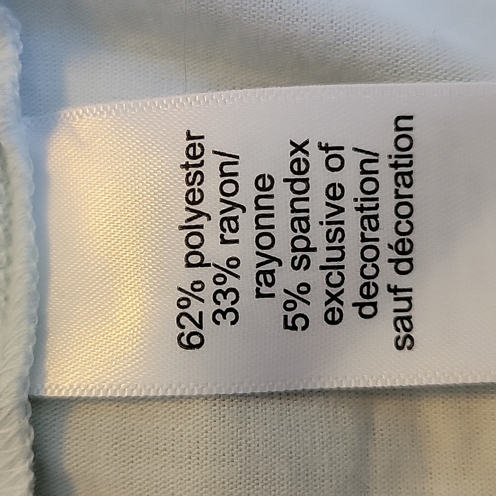 Graphic and Embroidered T-shirt - Picture 8 of 8